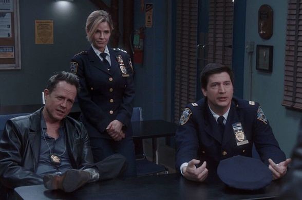 Brooklyn Nine-nine 6.18: Jake & His Suicide Squad Take Down The 